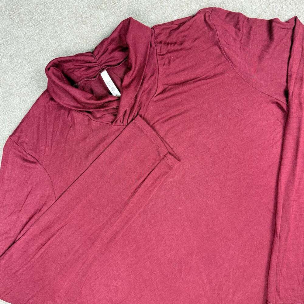Leo & Nicole Ruched Mock Turtleneck Long Sleeve Top in Red, Size XL